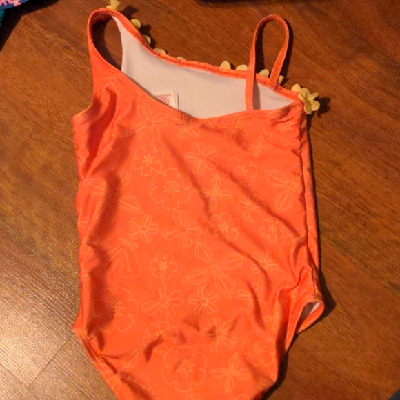 EUC Little Girls Moana Bathing Suit - Picture 3 of 3